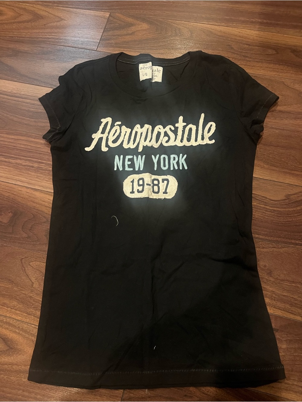 Aeropostale Black Graphic 'Aeropostale New York 19-87' Short Sleeve Tee